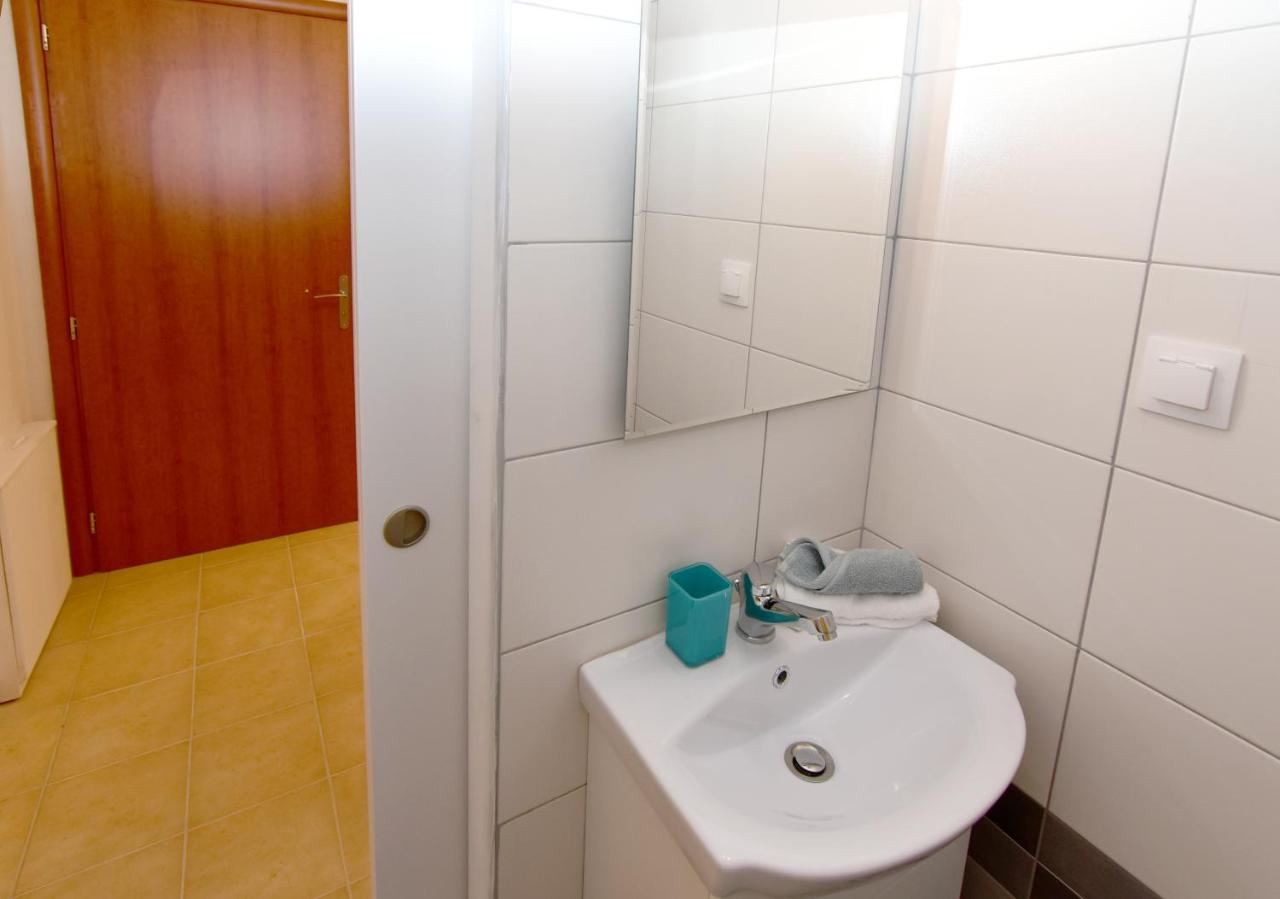 M&D Apartments Peraía Eksteriør billede